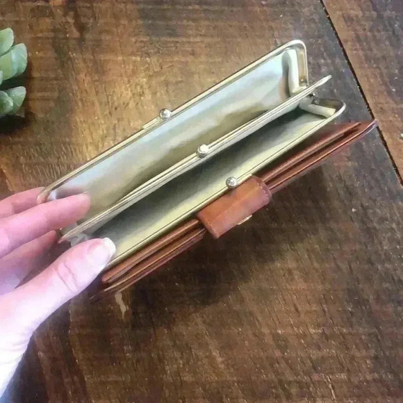 Baronet | Vintage Brown Leather Wallet - Picture 5 of 7